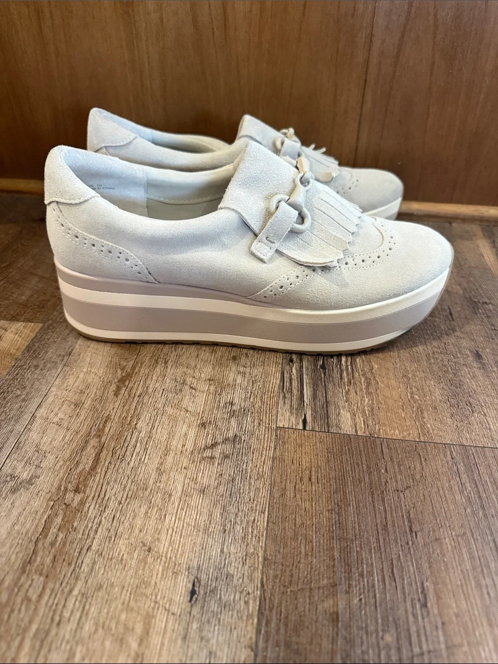 Dolce Vita Women’s Kiltie Fringe Suede Sneakers in Cream